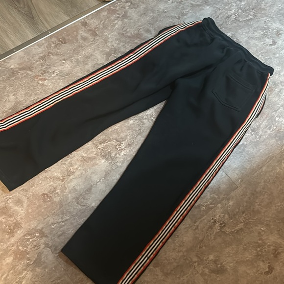 Burberry sweatpants - Picture 4 of 5
